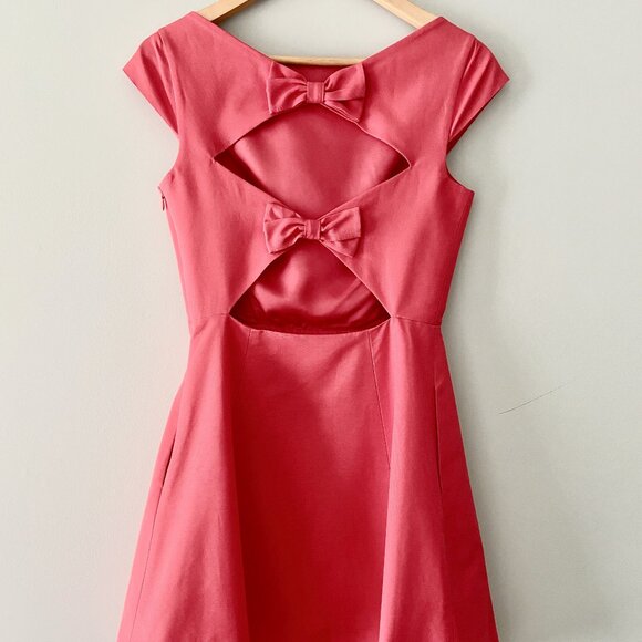NWOT KATE SPADE Pink Silk/Cotton Dress with Cutout Back and Bows - Size 4 - Picture 3 of 7